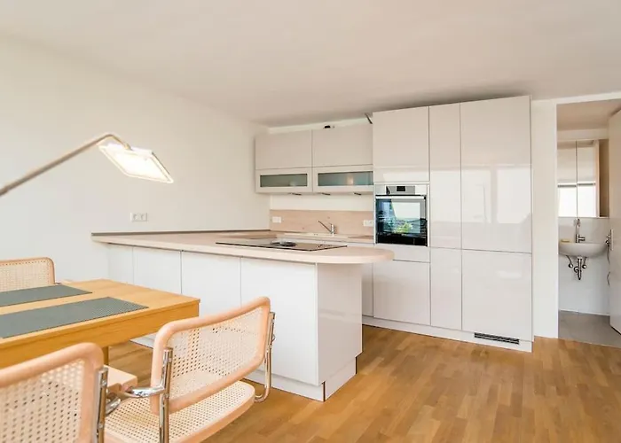 Modernes, Sonniges Im Herzen Von