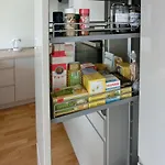 Modernes, Sonniges Im Herzen Von Düsseldorf