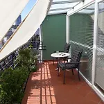 Modernes, Sonniges Im Herzen Von Appartement Düsseldorf
