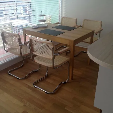 Modernes, Sonniges Im Herzen Von * Ντίσελντορφ